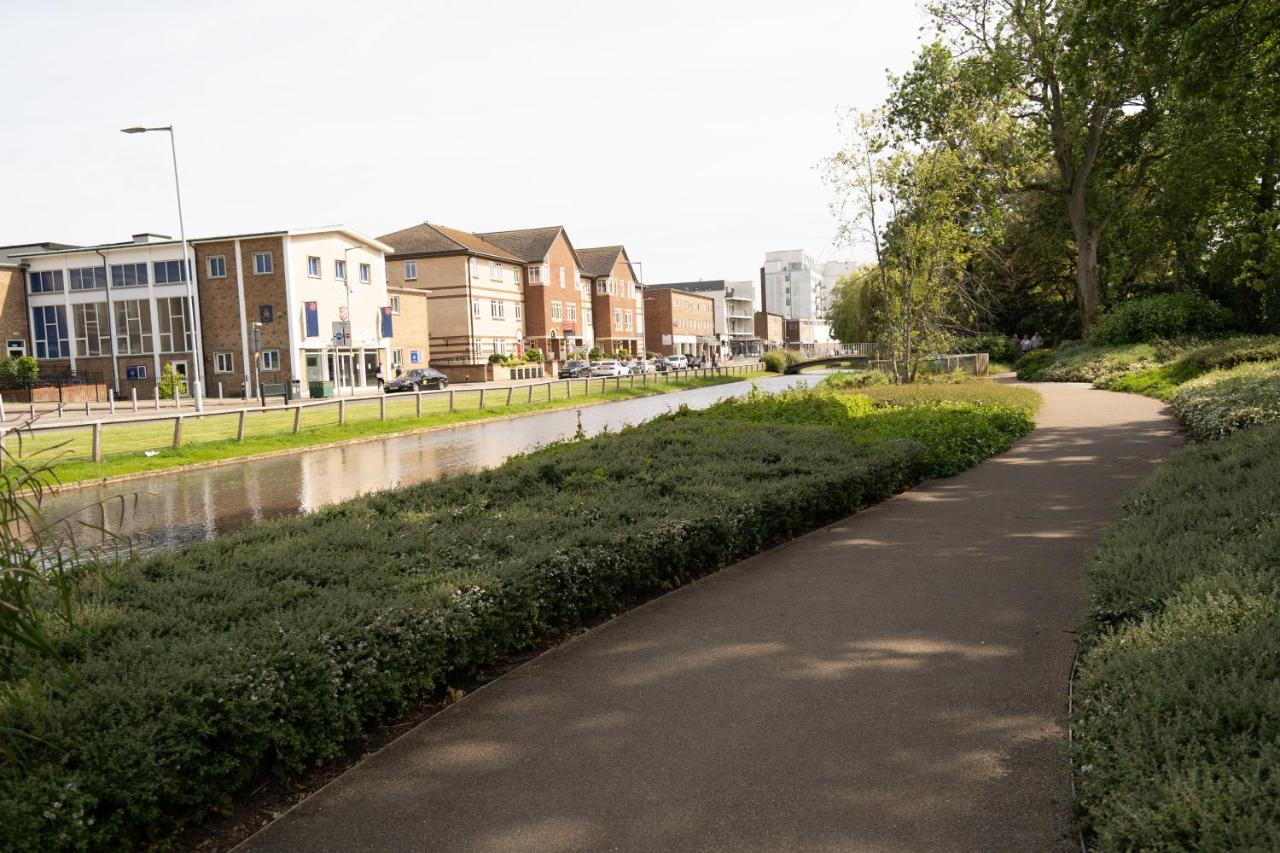 Hemel Apartments- Tranquil Haven Hemel Hempstead Exterior photo